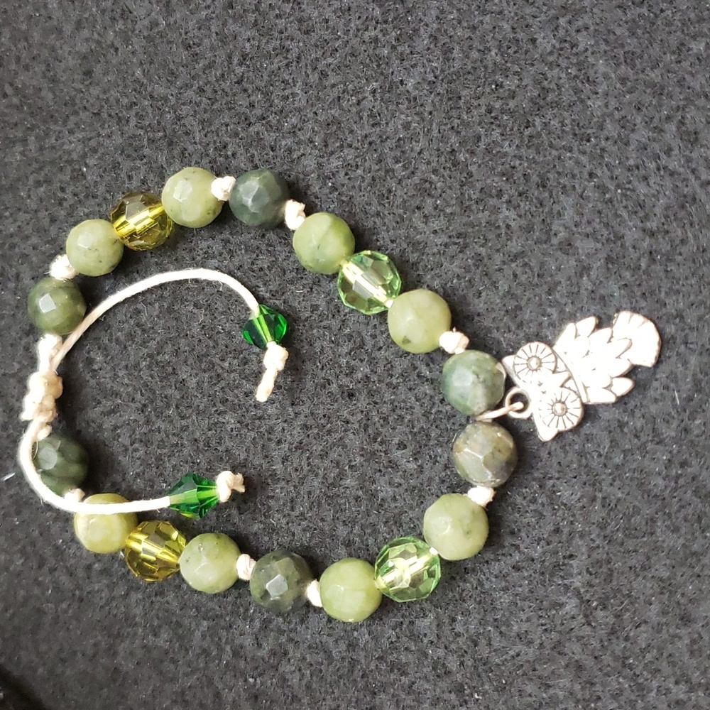 Handmade adjustable hemp bracelet green beads with owl charm